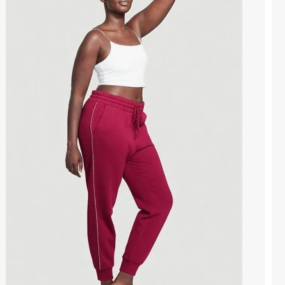 Victoria’s Secret Cotton Fleece Diamante Bling High-Rise Joggers Pants Red XL